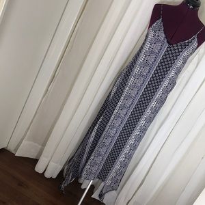 Knox Rose light weight Maxi dress